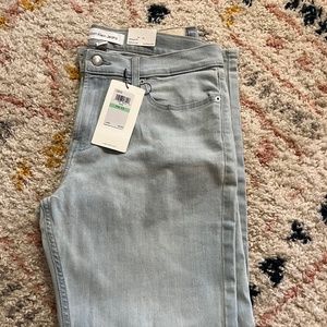SOLD🎉🎊Calvin Klein Men’s Jeans NWT